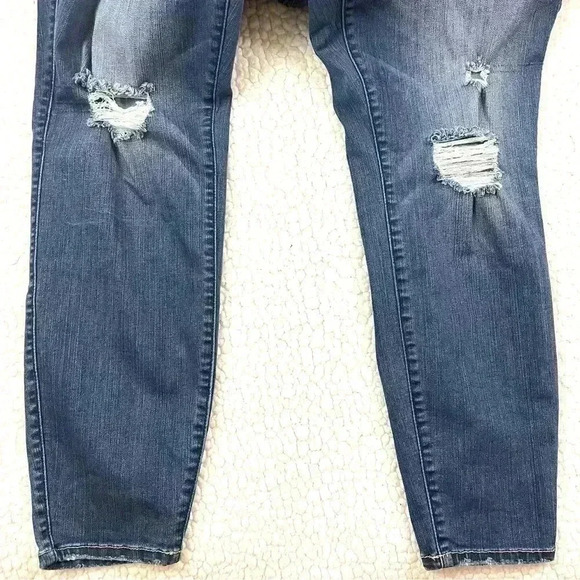 Torrid Highrise Buttery Soft 3 Button Super Stretch Fade Whisker Jegging Size20R - Picture 5 of 16